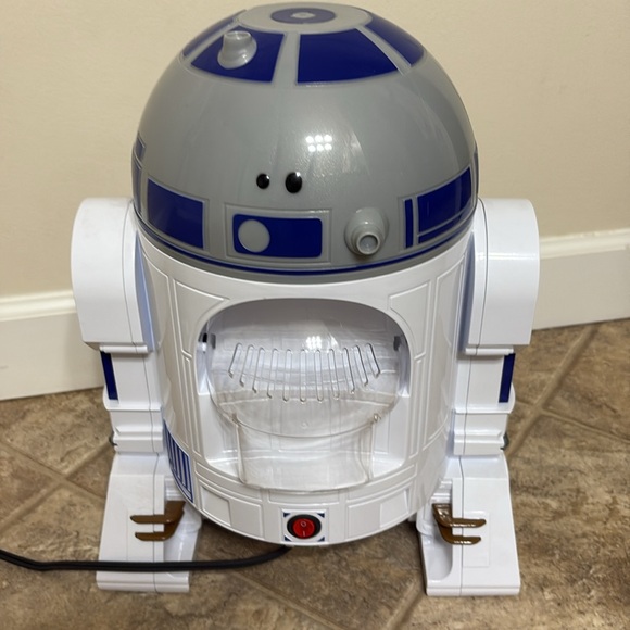 Star Wars R2D2 Popcorn Maker - Picture 3 of 9